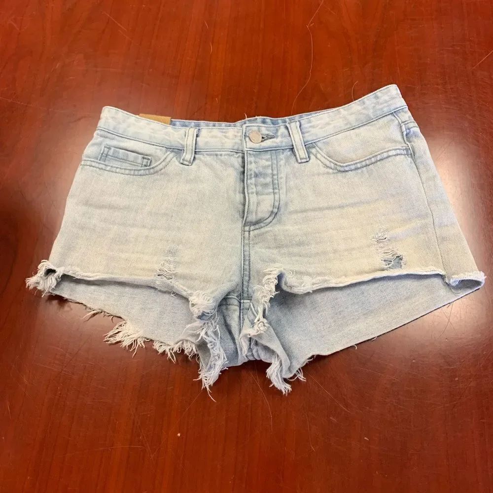 Insight Frayed Distressed Denim Boho Shorts sz 1